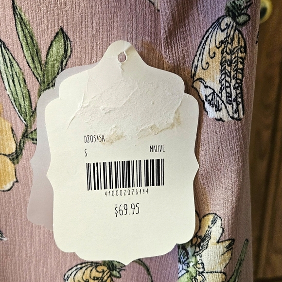 Altar'd State Textured Knit Top in Cream and Tan - Picture 13 of 16